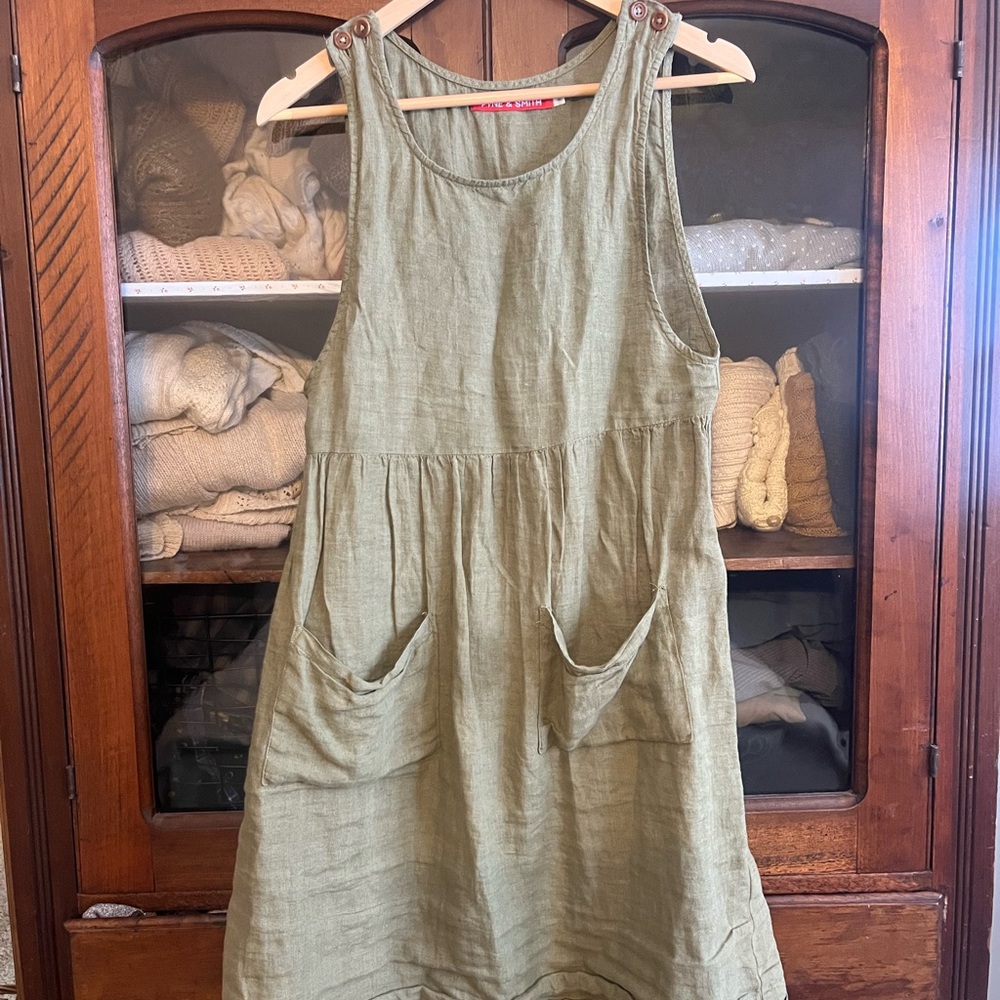 Sleeveless Olive Green Linen Pocket Dress